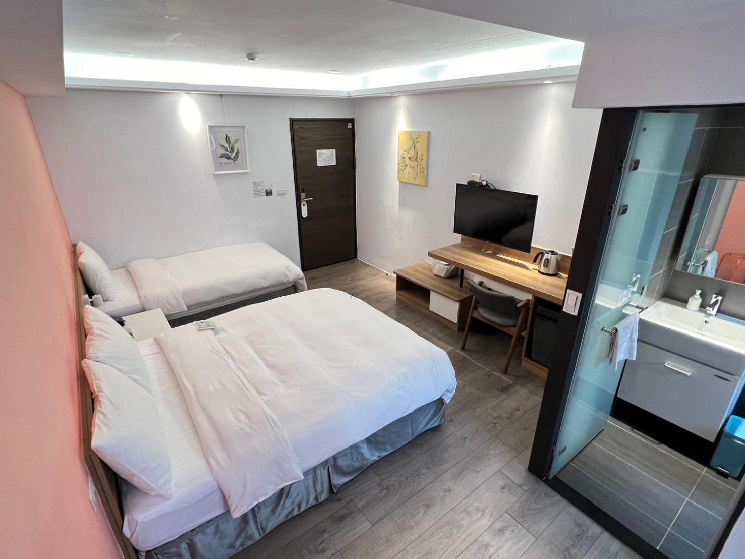 Greenight Hotel Taichung Eksteriør billede