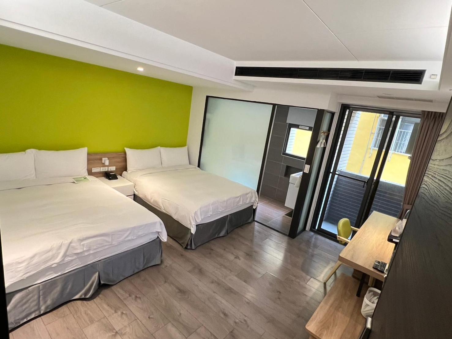 Greenight Hotel Taichung Eksteriør billede
